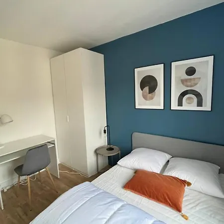 Flexliving - Superb Whole - Caulaincourt Apartment Paris